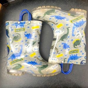 Boys Dinosaur Light-Up Rain Boots
